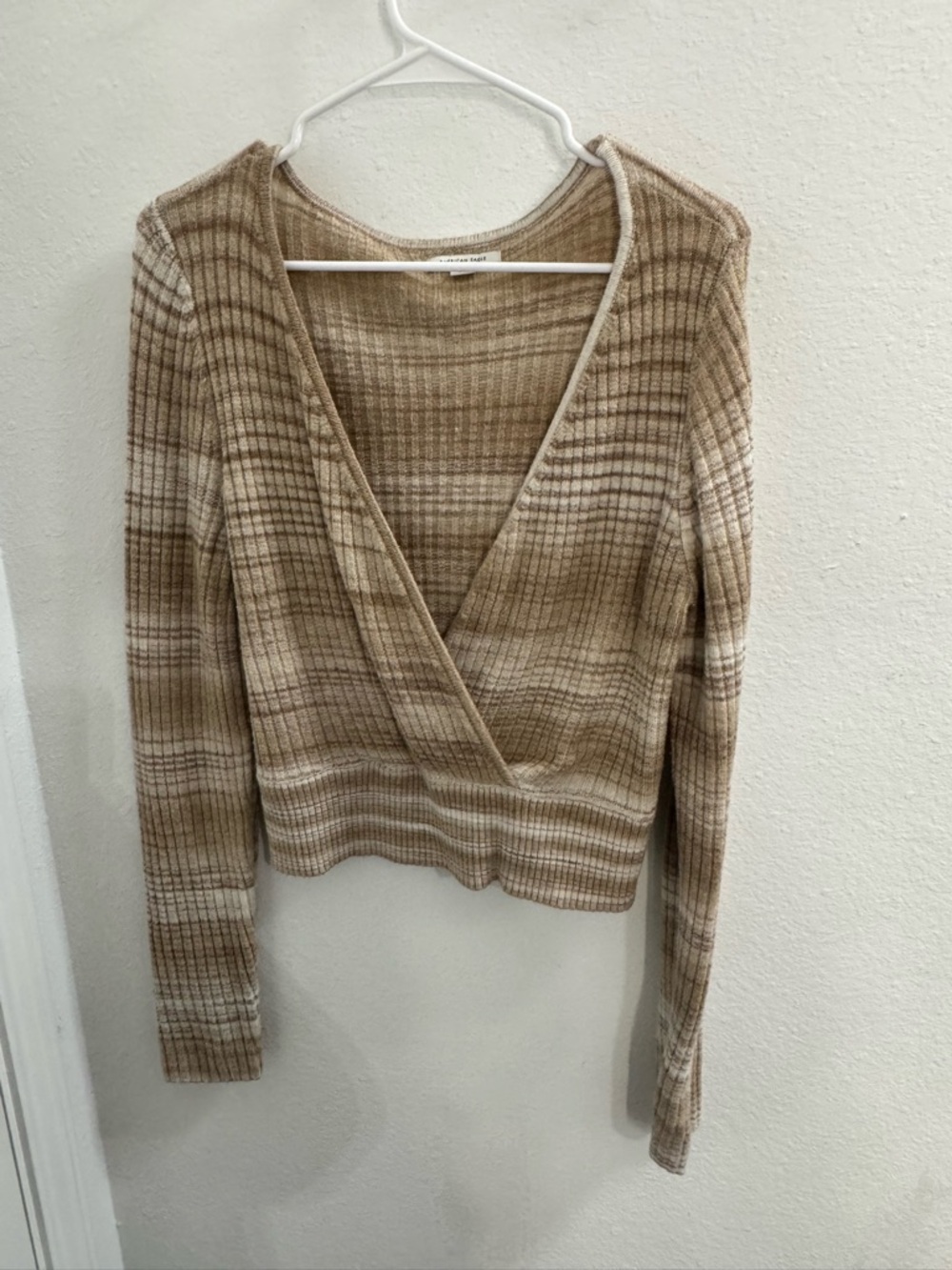 American Eagle Beige Plaid Ribbed Knit Top